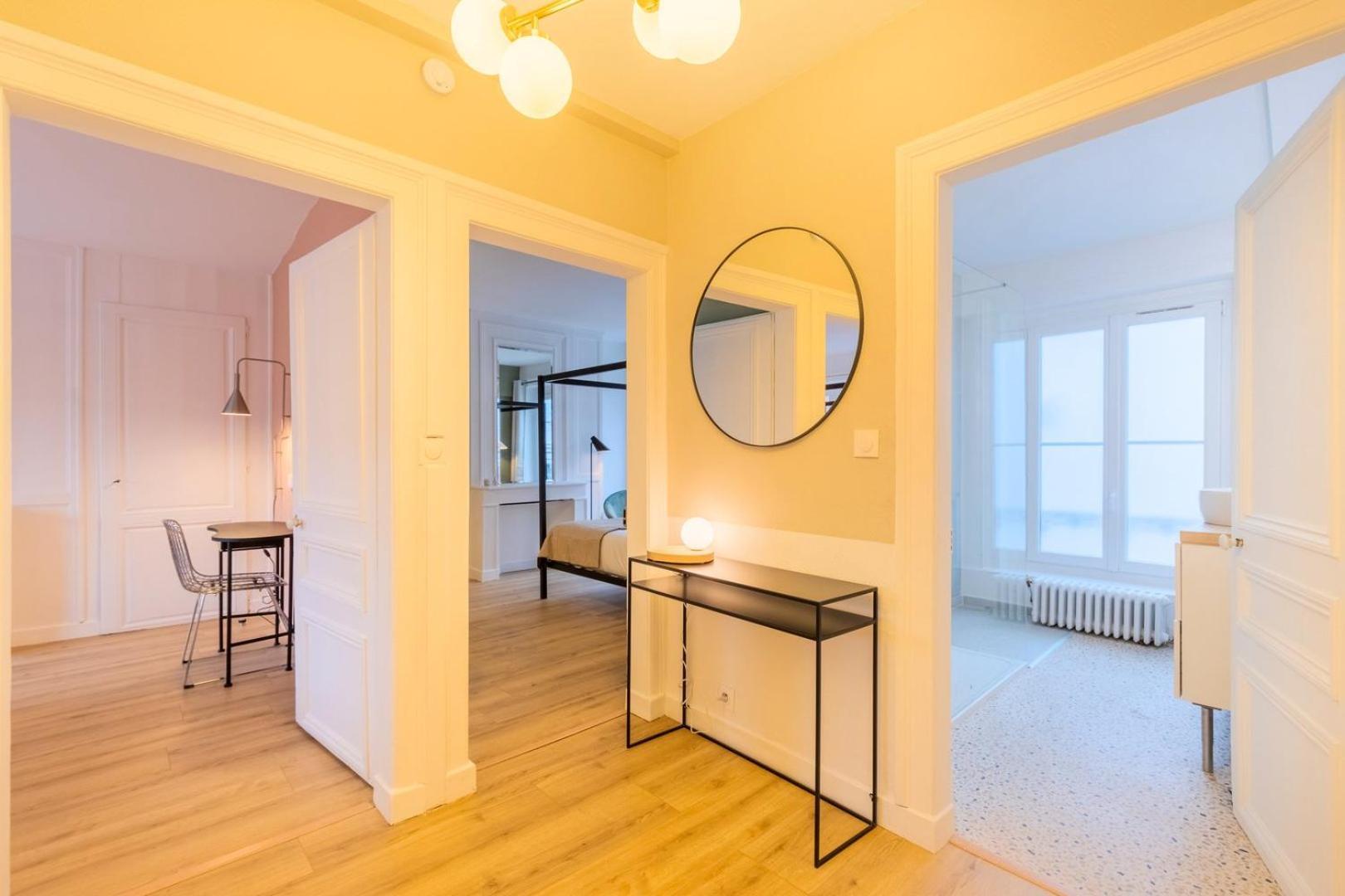 3 Bedroom Apartment On The Grand Place Лил Екстериор снимка