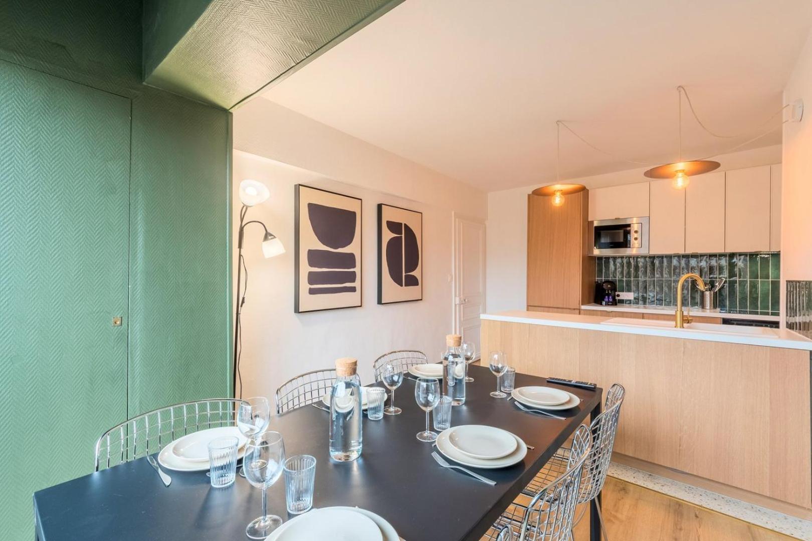 3 Bedroom Apartment On The Grand Place Лил Екстериор снимка
