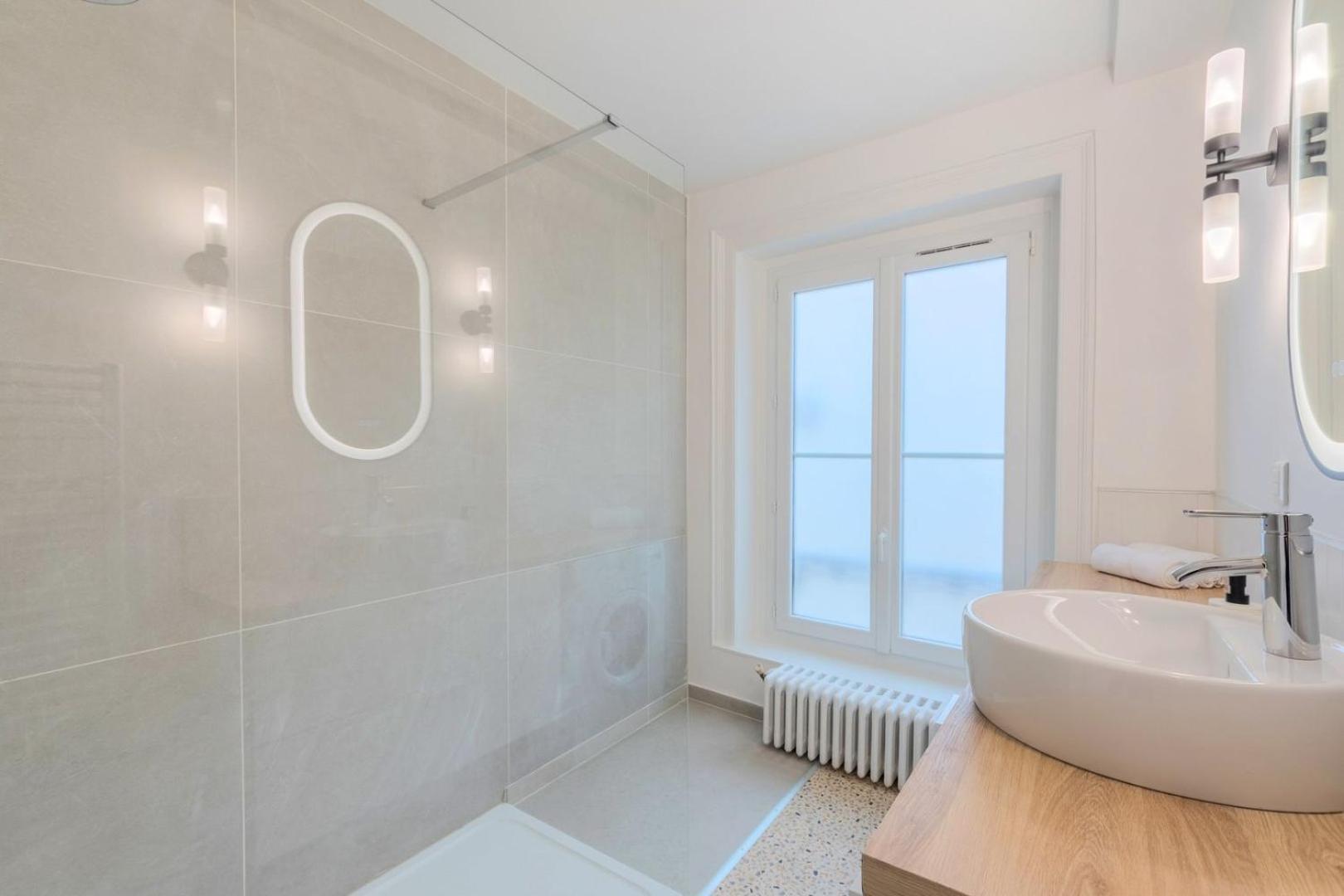 3 Bedroom Apartment On The Grand Place Лил Екстериор снимка